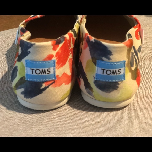 Toms - Watercolor Floral Print - Picture 4 of 6